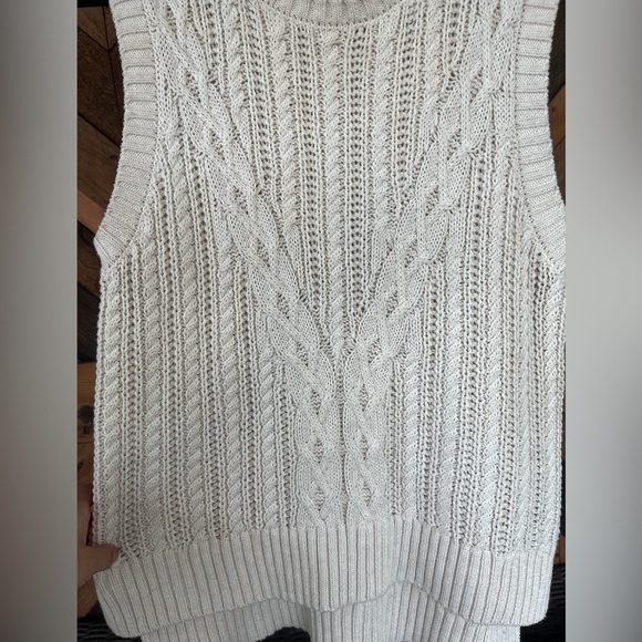 Rachel Zoe Crochet Vest Size Large - Picture 2 of 7